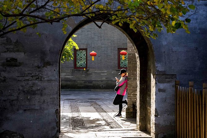 3-Hour Private Hutong Walking Tour with Drum Show at Drum Tower and Tea Tasting - Private Guide and Hotel Pickup: Comfort Without Losing the Street Feel
