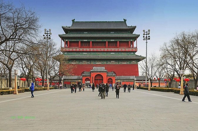 3-Hour Private Hutong Walking Tour with Drum Show at Drum Tower and Tea Tasting - Stop 3: Yandai Xie Street (Tobacco Pouch Street) for Street Culture