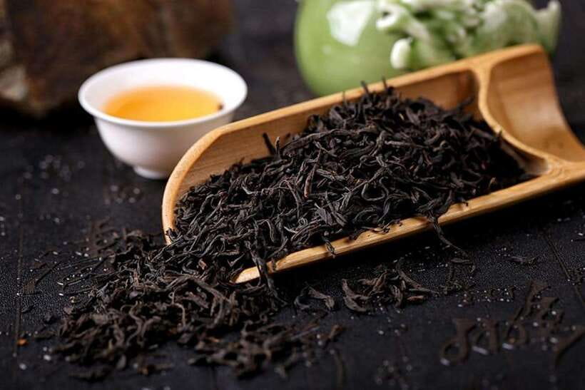 4-Hour Shanghai Best Garden and Temple Tour with Tea Tasting - Jade Buddha Temple: Hall of Four Heavenly Kings to the Grand Hall
