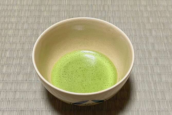 A 90 min. Tea ceremony Workshop In The Authentic Tea Room - Tea Bowls, Shapes, and Regional Differences