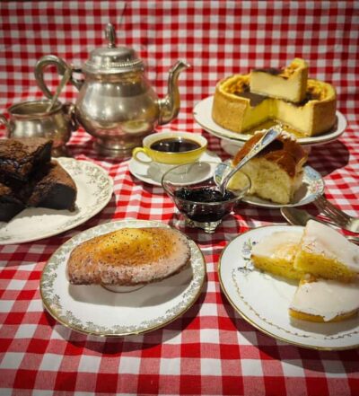 A French "Tea Time" in Paris - Your hour in the shop: what you’ll be tasting