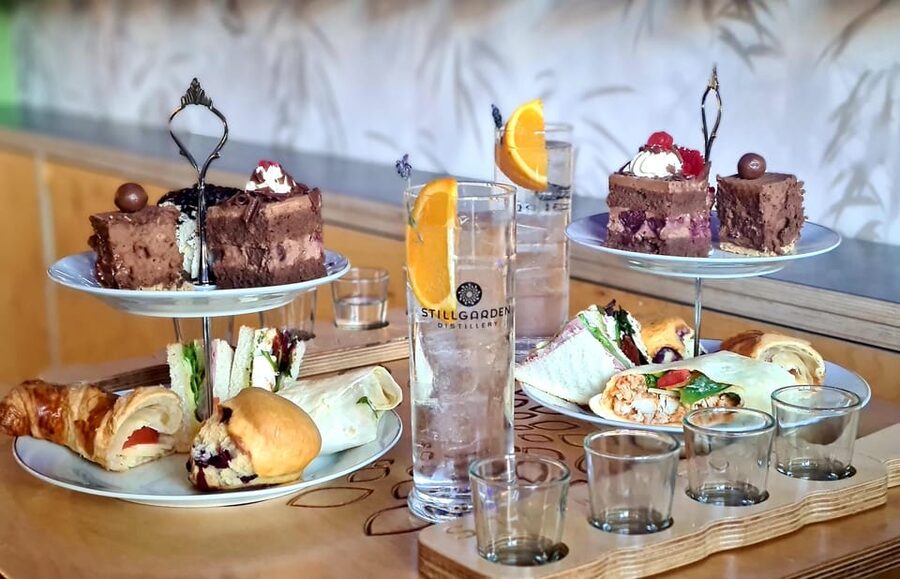 Afternoon Tea & Gin Masterclass - The gin masterclass: 120 botanicals and how flavors get built