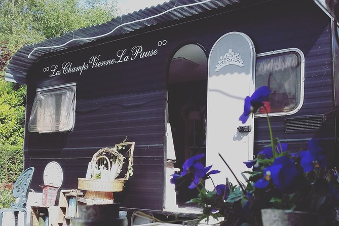 Afternoon tea in the Shabby Caravan - Why the Shabby Caravan Tea Feels Different (Even If You Hate Tourist Traps)