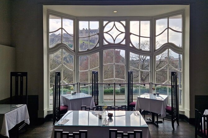 Afternoon Tea with Castle Views in Edinburgh - Who should book this Castle-view afternoon tea?