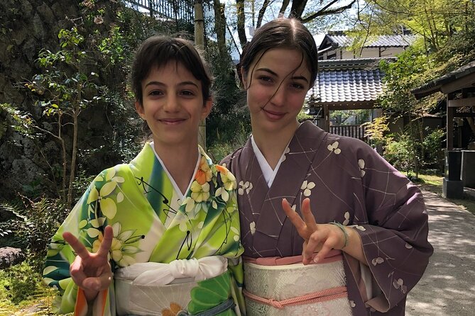 An Amazing set of Cultural experience: Kimono, Tea Ceremony and Calligraphy - Calligraphy Lessons: Writing Kanji and Your Own Name