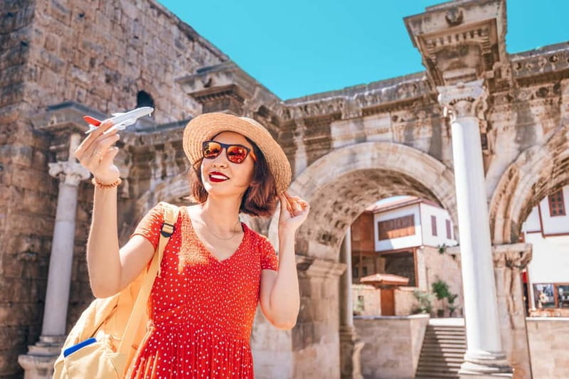 Antalya: Old Town Walking Tour with Turkish Tea and Baklava - Yivli Minaret Mosque and Islamic Architecture Details