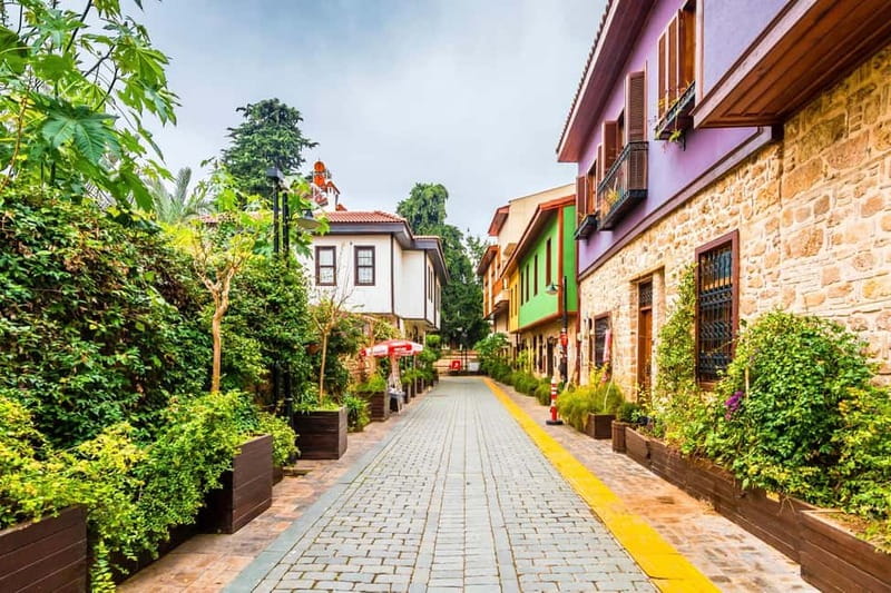Antalya: Old Town Walking Tour with Turkish Tea and Baklava - Tea and Baklava: The Included Break That Actually Matters