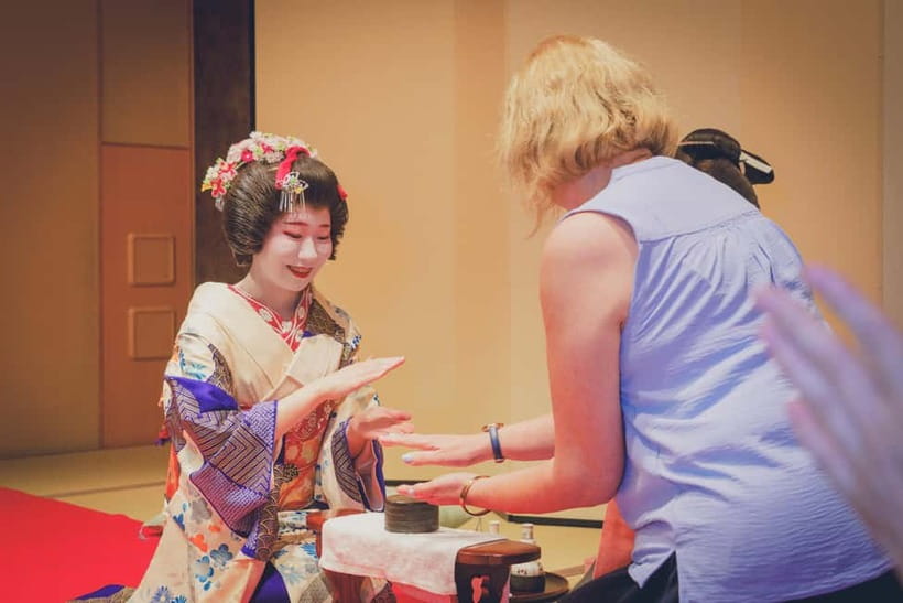 Asakusa: Geisha Performance and Tea House Experience - Key things you should know before you go
