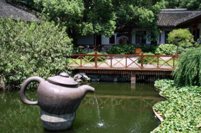 Authentic Hangzhou Longjing Tea Culture Experience Tour - Key things that make this tour worth your time