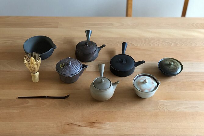 Authentic Japanese tea tasting session: sencha, matcha, gyokuro - No tea ceremony here: what that changes for your experience