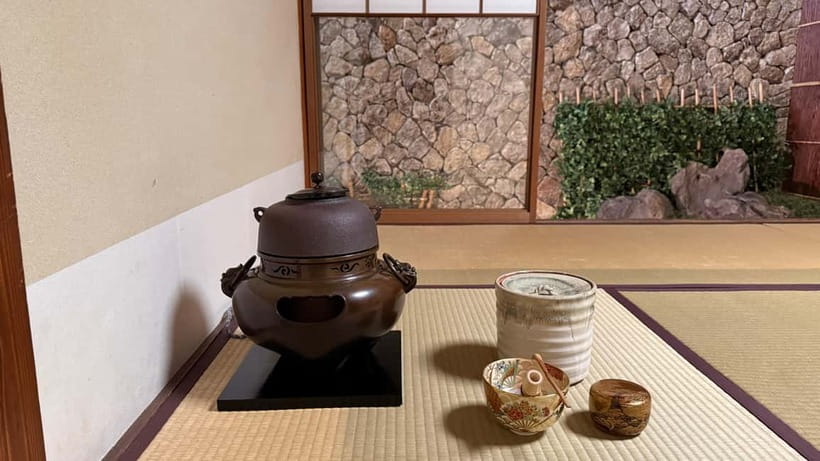 Authentic Tea Ceremony & Sushi in The Museum of Kyoto - Who should book this tea-and-sushi experience