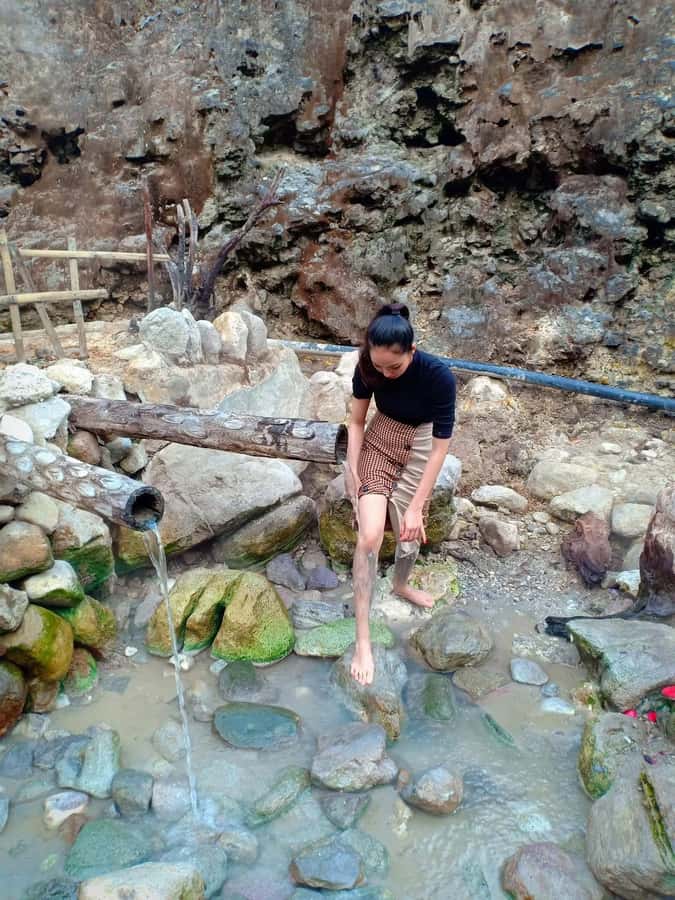 Bandung: Volcano Crater, Onsen Hot Springs, Mud Bath & Tea - What to Pack (So You Actually Enjoy the Hot Springs)