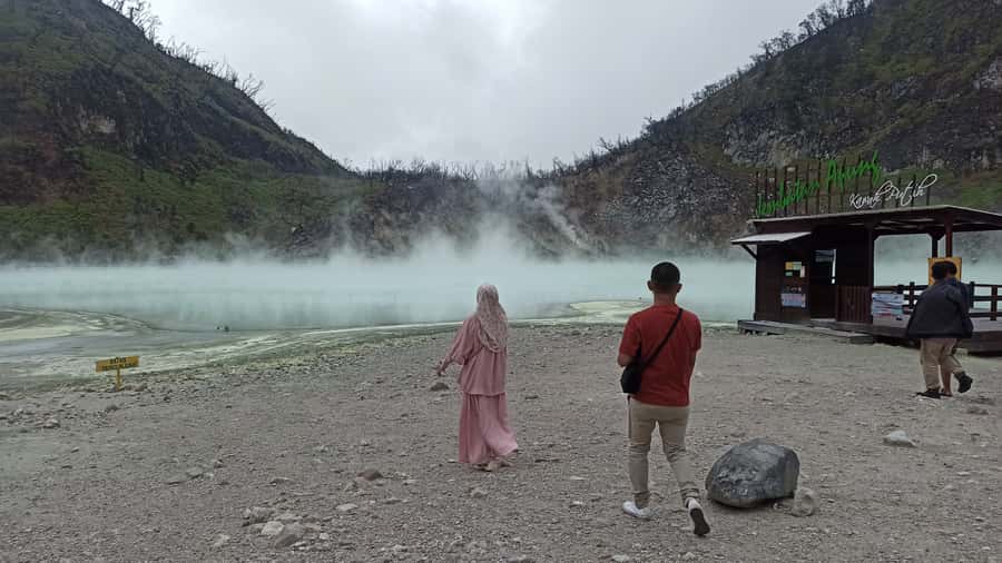 Bandung: White Crater Hotspring Tea Plans And Lunch Included - Price and value: why $61 can work when it includes tickets and lunch