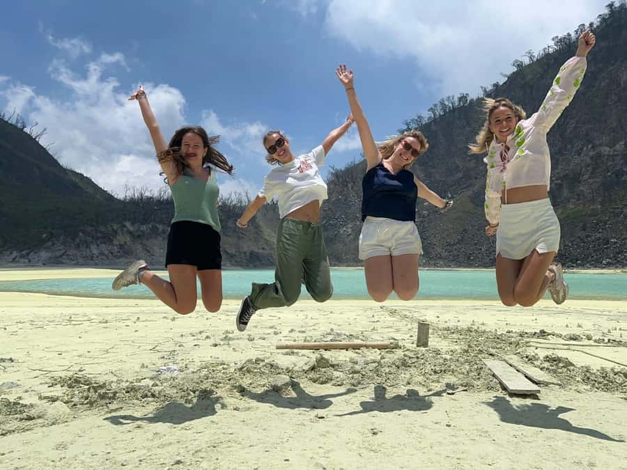 Bandung: White Crater, Scenic Tea Plantations & Hot Spring - Who should book this South Bandung day trip