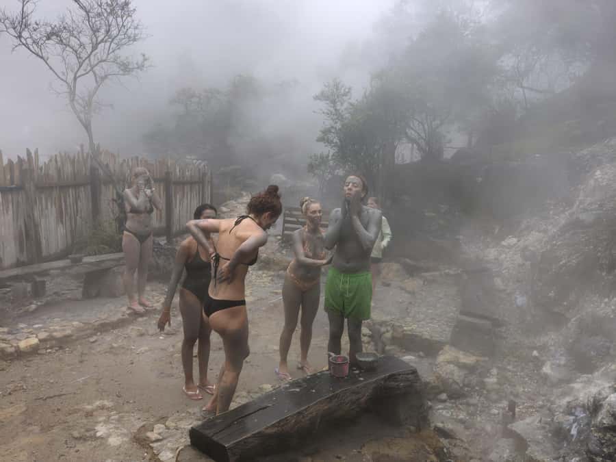 Bandung: White Crater, Scenic Tea Plantations & Hot Spring - Guides in South Bandung: English, flexibility, and local detours