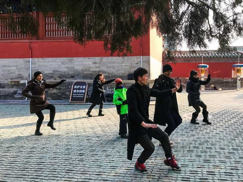 Beijing: Temple Of Heaven+Tai Chi Class+Tea Ceremony - Optional acrobatic show: only if you want a louder ending