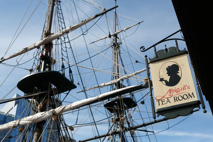 Boston: Boston Tea Party Ships and Museum Interactive Tour - Getting in at the Congress Street Bridge (and why timed entry matters)