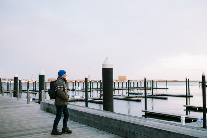 Boston Harborwalk & Tea Party Self-Guided Walking Audio Tour - Rowes Wharf, the Harbor Hotel Dome, and the Long Wharf Finish