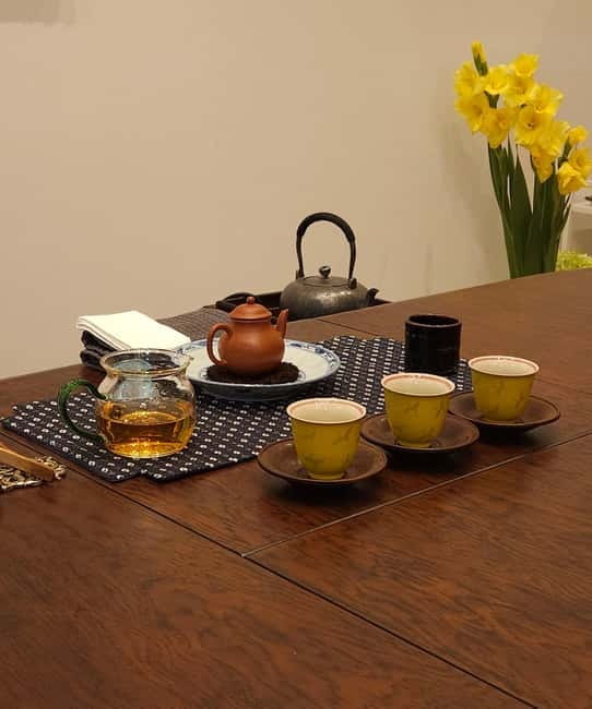 Busan: Join a Tea Ceremony & Create a Calligraphy Memento - Three Seasonal Teas: The Tasting Part That Teaches You How to Notice
