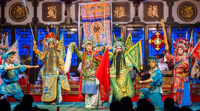 Chengdu: Sichuan Opera Show & Covered Bowl Tea & Massage - Ticket value: opera, covered-bowl tea, seeds, and your choice