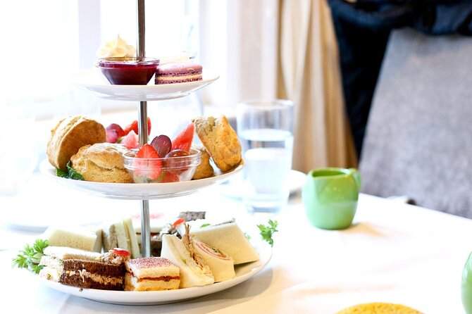 Dubai Afternoon High Tea in the Iconic Burj Al Arab with Transfer - Who this is best for (and who should skip it)