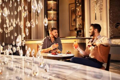 Dubai: Plato's Afternoon Tea in Atlantis the Palm - The setting: Atlantis the Palm lobby time and what you’ll notice