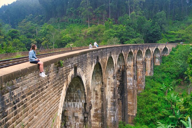 Ella Private Day Trip with Train Ride & Tea Factory-All Inclusive - Ella Viewpoints: Little Adam’s Peak and the Nine Arches Bridge