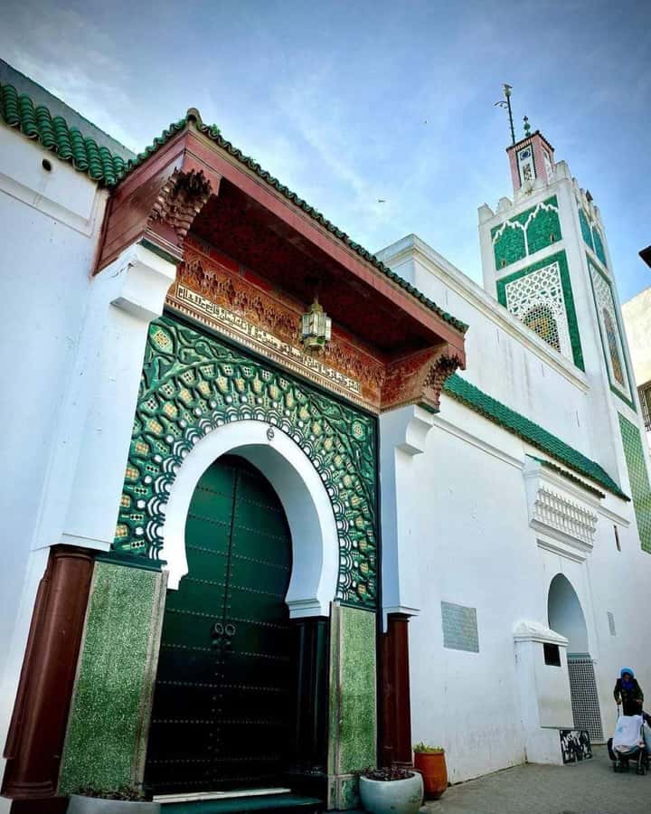 Exclusive Tangier Day Tour from Tarifa To Tanger with Tea - Free time: American Legation Museum or a café break