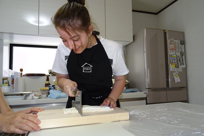 Experience all of Japanese culture and Japanese food experience classes "origami, udon, Japanese food, green tea, calligraphy" in 4 hours - Should You Book Homecoming TAKA’s 4-Hour Culture and Food Experience?