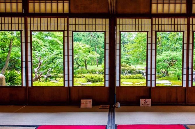 Family Mitsui House Museum with green tea admission ticket - The garden walk: seasons you can actually notice