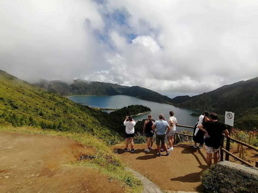 Fire Lake, Pineapple & Tea: Half-Day Jeep Tour - Who Should Book This Tour (and Who Should Skip It)