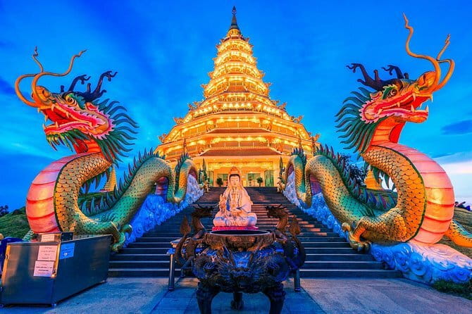 From Chiang Rai: 3 Temples, Golden Triangle Tour, Tea Plantation - Chui Fong Tea Plantation: when the fields look their best