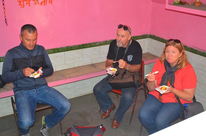Full Day Food Tour Of Delhi with a chef. Includes Tea Tasting - Tea tasting during the day: a small add-on with real payoff