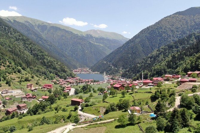 Full Day Tour In Uzungol Lake with Turkish Tea Tasting - The Surmene knife shop: impressive craft, watch your wallet