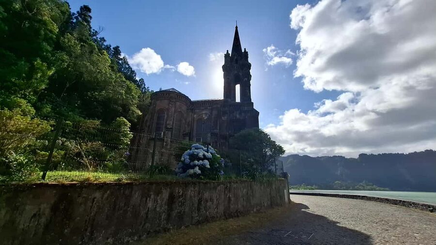 Furnas: Volcano Crater, Lake, Tea Plantation, and Waterfall - How the day runs: 8 hours on São Miguel’s East side
