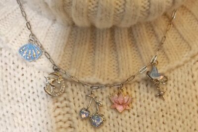 Handmade Charm Jewelry Workshop in Galata with Turkish Tea - Picking your design: modern minimalist or Ottoman-inspired charms