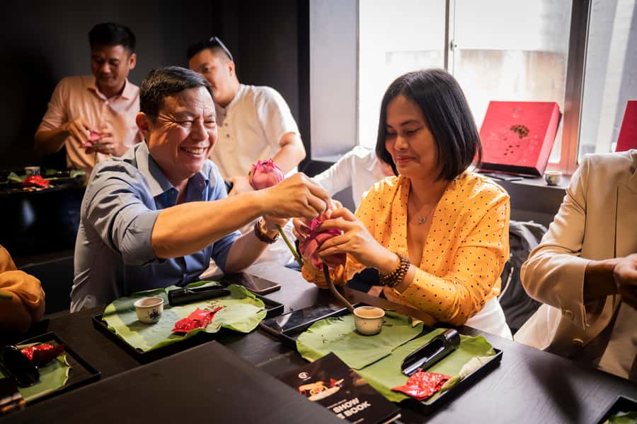 Ho Chi Minh City: Vietnamese Lotus Tea Culture Experience - Part 2: The Live Performance Inside Lotus Buds