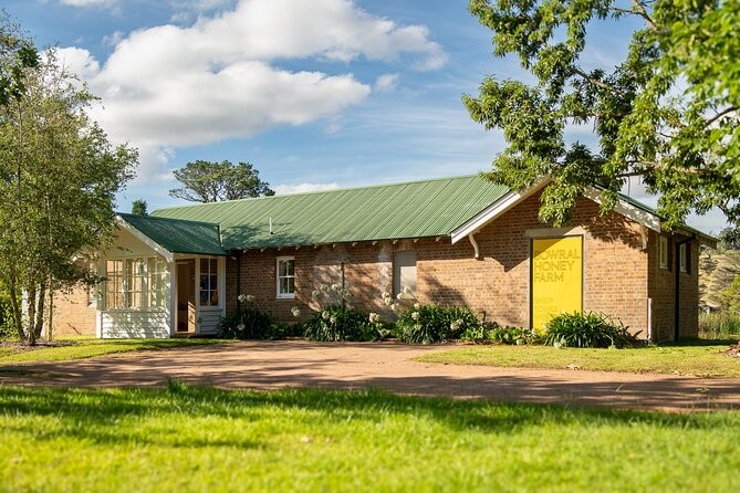 Honey Farm Tour. Morning Tea. Guided Tasting - Bowral Honey Farm at Retford Park: the setting that makes it feel special