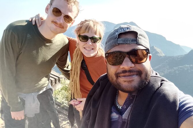 Horton Plains-World's End Tour and Tea Factory Tour From Nuwaraeliya - Should you book the Horton Plains–World’s End and Tea Factory tour?