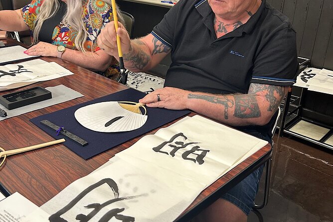 Japanese Calligraphy Class in Yokohama with Tea and Sweets - The lesson flow: from brush handling to your own kanji
