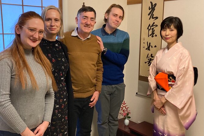 Japanese Tea Ceremony at Private Home in Yokohama, suburban Tokyo - A Tatami Room Tea Lesson in Suburban Yokohama
