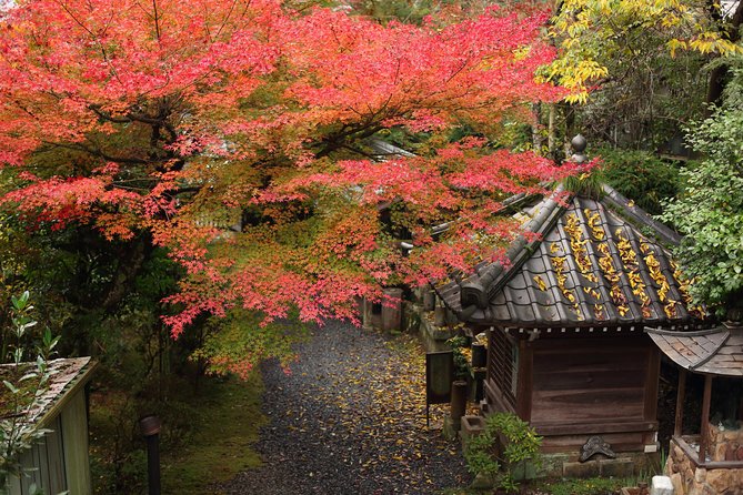 Kimono and Tea Ceremony in Miyajima - Entering Tokuju-ji Temple: Quiet Miyajima Moments
