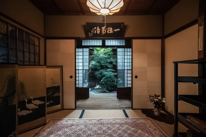Kimono Tea Ceremony at Kyoto Maikoya, Karasuma Shijo - Kyoto Maikoya (Karasuma Shijo): location and what that means for your day