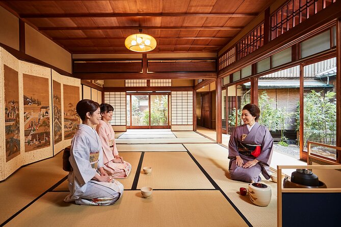 Kimono Tea Ceremony at Kyoto Maikoya, NISHIKI - Key highlights worth marking on your Kyoto map