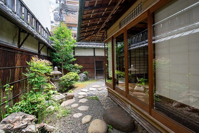 Kimono Tea Ceremony at Kyoto Maikoya, NISHIKI - The matcha lesson: how the ceremony actually unfolds