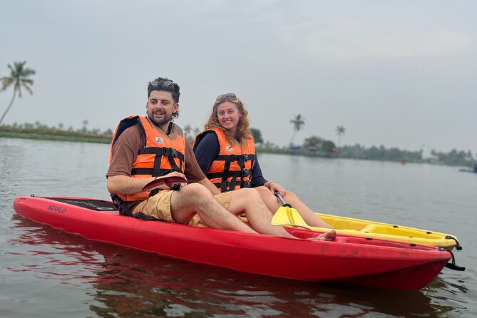 Kochi Kayaking Tour: Sunrise, Sunset & Floating Tea Break - Kadamakkudy at Golden Hours: The Whole Point of This Kayaking Tour
