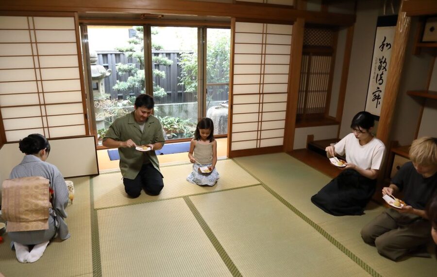 Kyoto Fushimiinari:Wagashi Making & Small Group Tea Ceremony - Practical details that prevent awkward moments