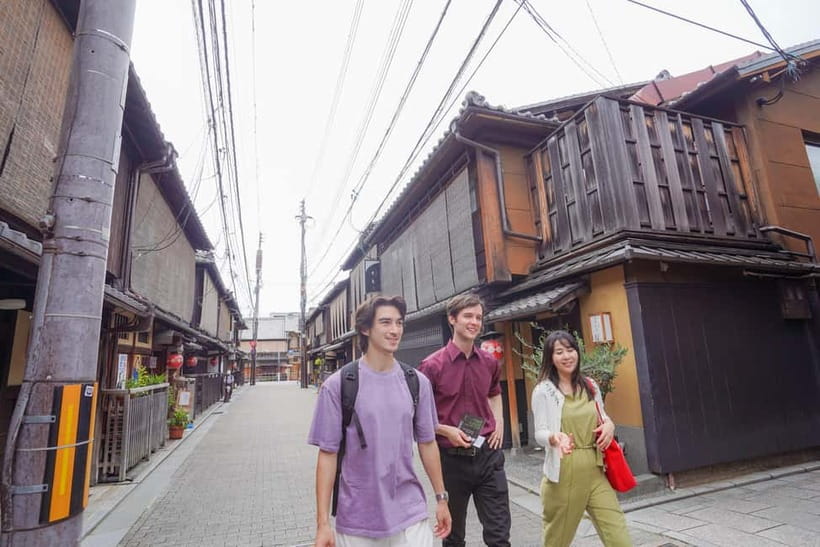 Kyoto Gion Tea ceremony & Wabi-sabi Walking Tour - Tea utensils and wabi-sabi bowls: the part that feels hands-on