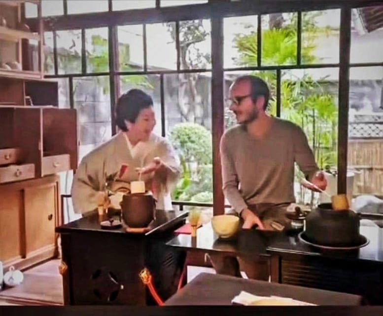 Kyoto: Table-Style Tea Ceremony at a Kyo-Machiya - Flower Arranging: Why It Fits the Tea Ceremony Mood