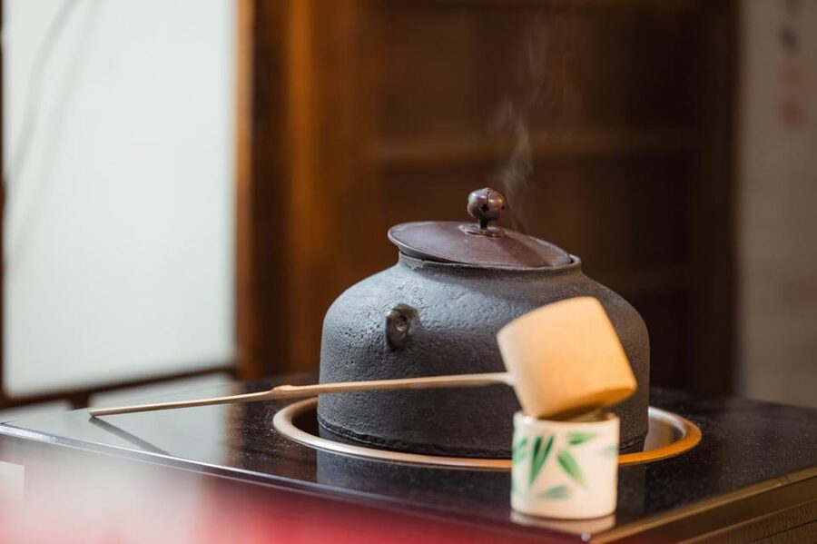 Kyoto: Table-Style Tea Ceremony at a Kyo-Machiya - The Real Value: About $45 for 90 Minutes and Real Participation